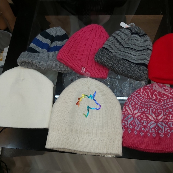 Kids Warm Winter Hats - Picture 2 of 6